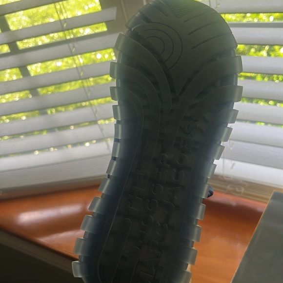 Marc Jacob's jogger shoes - Picture 4 of 5